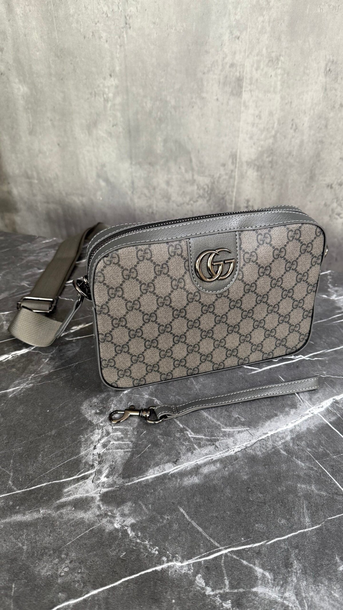GC CLASIC GRIS