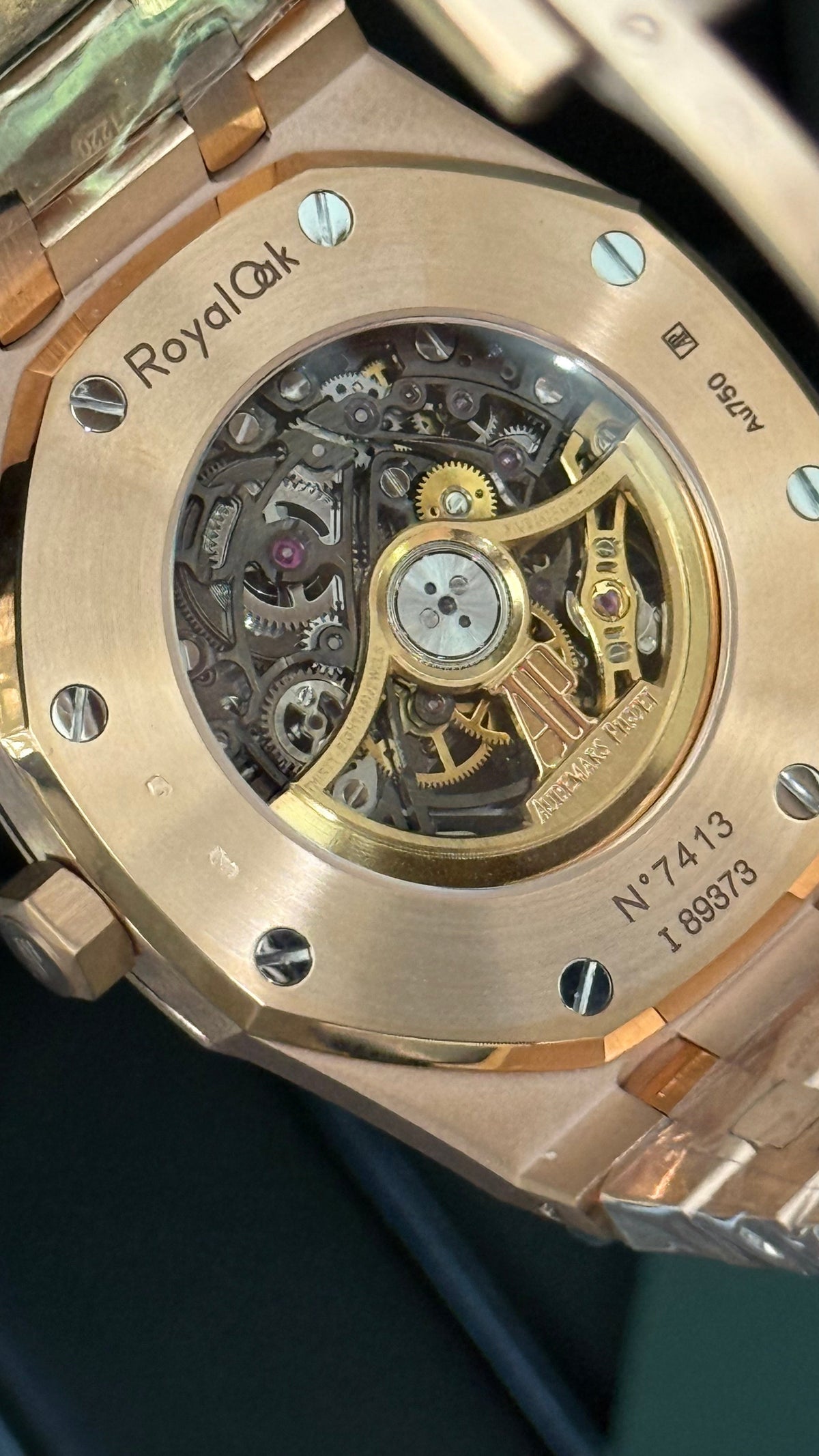 AP SKLETON (ORO ROSA / NEGRO) SUPERCL0N