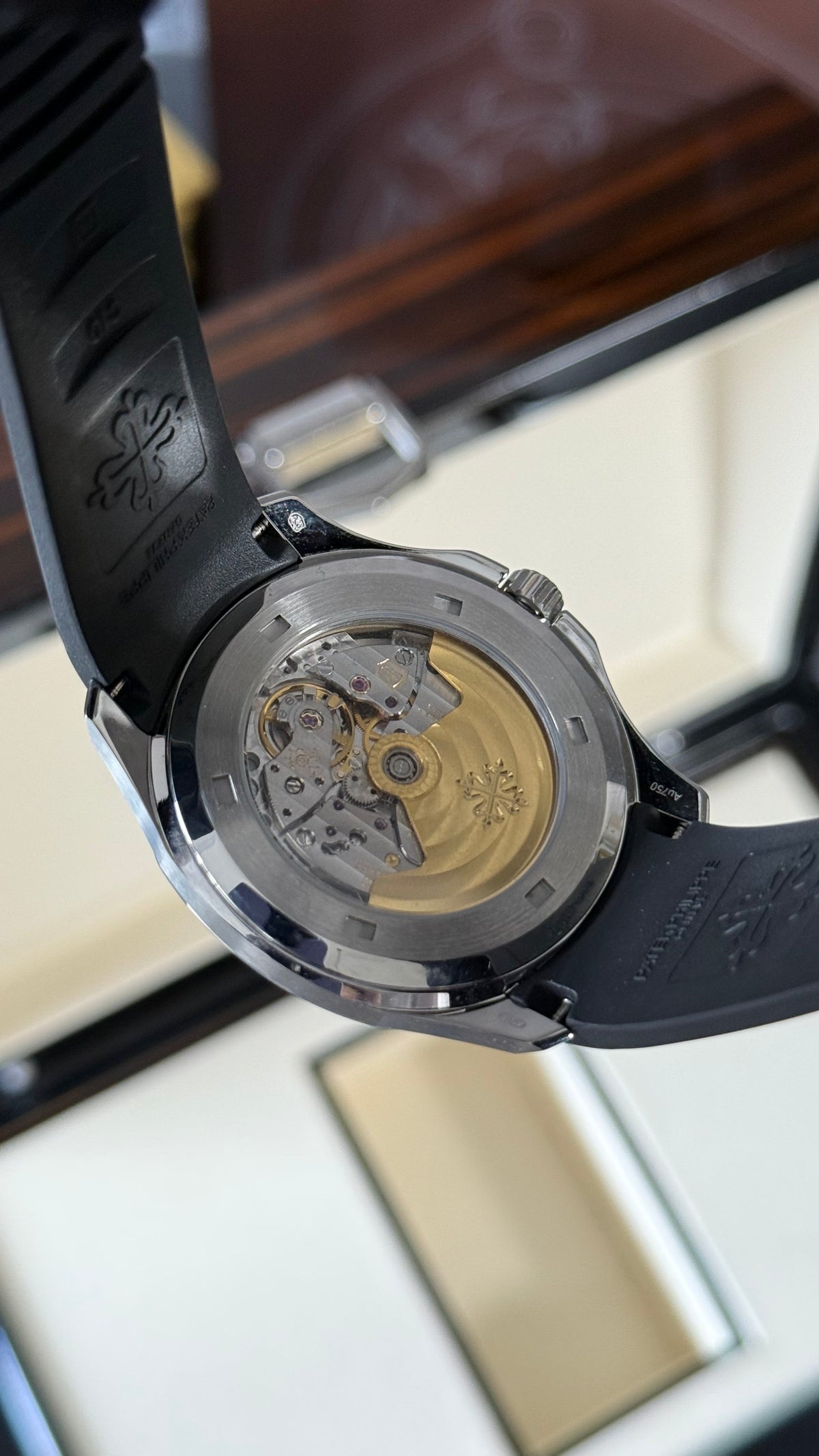 PP NAUTILUS NEGRO GOMA (SUPERCL0N)